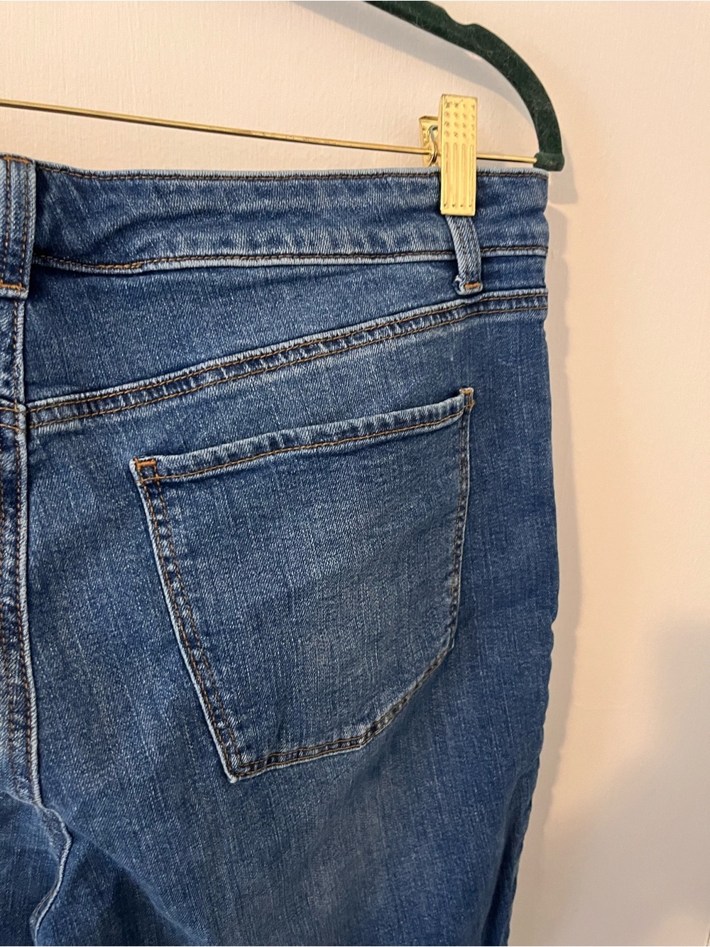 Talbots Medium Wash Straight Crop Blue Jeans Size 12 - Picture 7 of 11
